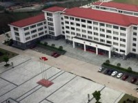 江西省輕工業(yè)高級技工學(xué)校聯(lián)系方式