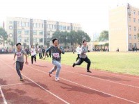 中華職業(yè)學(xué)校報名條件