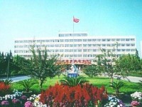 荊州市工業(yè)學校學費是多少