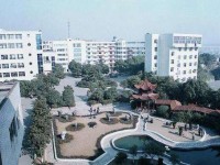 湖南汽車工程職業(yè)學(xué)院2018年新生報(bào)名流程