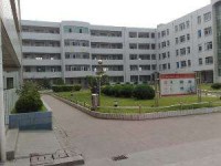 黃河科技學(xué)院附屬中等專業(yè)學(xué)校地址在哪里