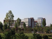 鶴壁市機電信息工程學(xué)校地址在哪里