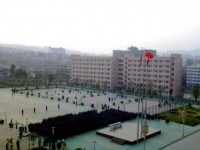 織金縣職業(yè)技術(shù)高級中學(xué)：收費(fèi)標(biāo)準(zhǔn)與資助政策