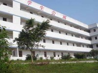 四川省營山職業(yè)高級中學(xué)有哪些設(shè)施設(shè)備