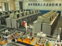 四川省工業(yè)設(shè)備安裝技工學(xué)校，美在云頂  暖在心間