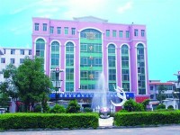 四川省石棉縣職業(yè)高級(jí)中學(xué)乘車路線