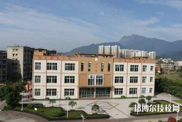 四川省綿陽(yáng)農(nóng)業(yè)學(xué)校環(huán)境