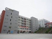 四川自貢市高級技工學(xué)校2018年學(xué)校招生專業(yè)及計(jì)劃
