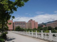 重慶幼兒師范高等專科學(xué)校2018年報名與考試安排