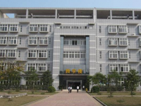重慶市工貿(mào)高級技工學(xué)校簡介