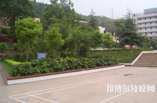 古藺職業(yè)高級中學校4