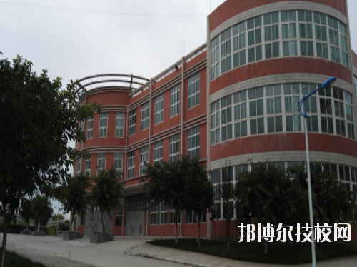 四川中江職業(yè)中專學(xué)校3