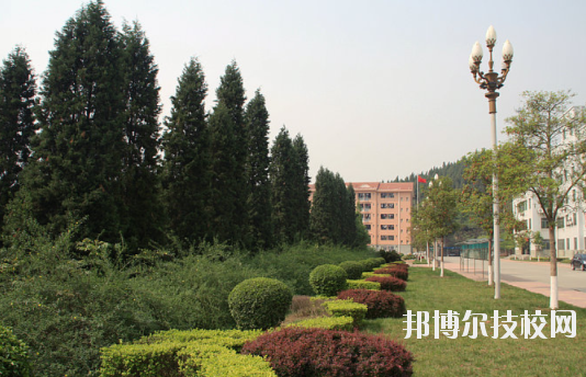 綿陽職業(yè)技術(shù)學(xué)院中專部4