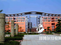 成都成工科技工程技工學(xué)校2020年宿舍條件