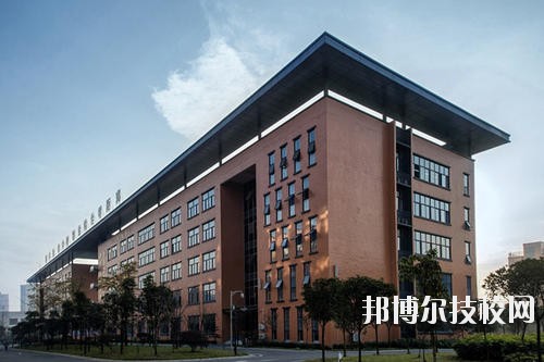 成都溫江區(qū)燎原職業(yè)技術(shù)學(xué)校地址在哪里