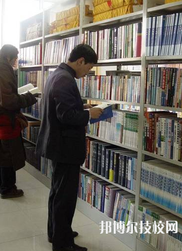 甘南州衛(wèi)生學(xué)校2020年報(bào)名條件、招生要求、招生對(duì)象