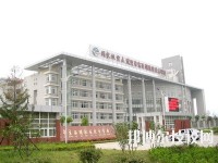 武漢市東西湖職業(yè)技術(shù)學(xué)校2023年報名條件、招生要求、招生對象