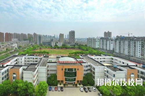 武漢市財(cái)貿(mào)學(xué)校網(wǎng)址網(wǎng)站