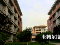 江西醫(yī)藥學校2023年地址在哪里