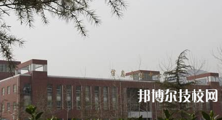 石家莊衛(wèi)生學校2020年招生辦聯(lián)系電話 