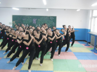 長順中等職業(yè)學(xué)校2020年學(xué)費、收費多少