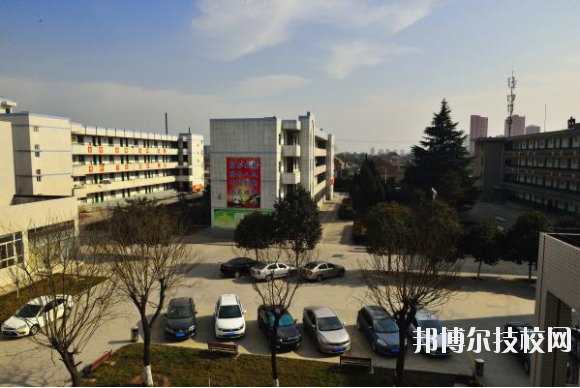 武功縣職業(yè)教育中心2020年報名條件、招生要求、招生對象