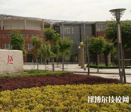 洛川職業(yè)中等專業(yè)學(xué)校2020年報名條件、招生要求、招生對象