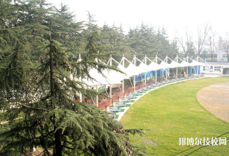 湖北郵電學(xué)校3