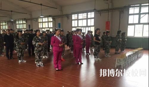 貴州現(xiàn)代經濟學校網站網址