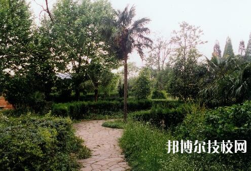 貴州林業(yè)學校2020年報名條件、招生要求、招生對象