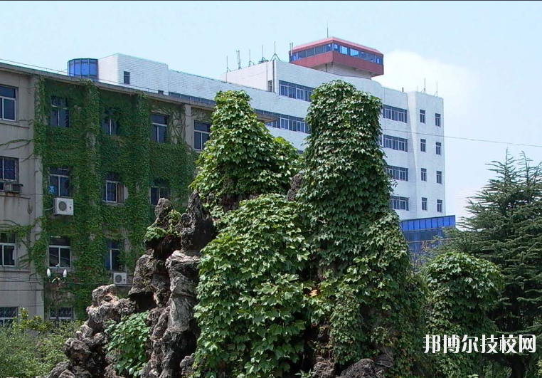 湖北郵電學(xué)校7