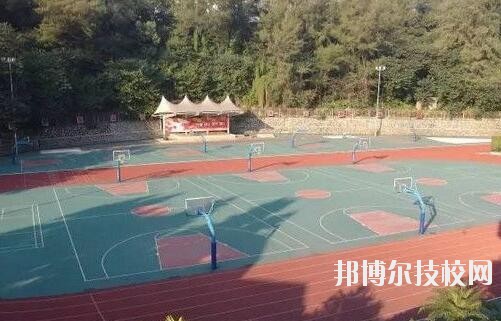 四川儀表工業(yè)學(xué)校2020年報名條件、招生要求、招生對象