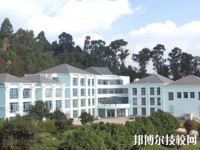 安寧職業(yè)高級中學2020年報名條件、招生對象