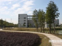 湖州中等衛(wèi)生專業(yè)學(xué)校2020年報(bào)名條件、招生要求、招生對象