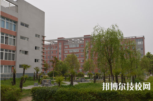 陜西航空技師學(xué)院2020年報(bào)名條件、招生要求、招生對(duì)象