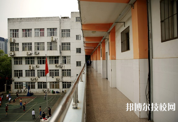南昌體育運(yùn)動學(xué)校2020年報(bào)名條件、招生要求、招生對象