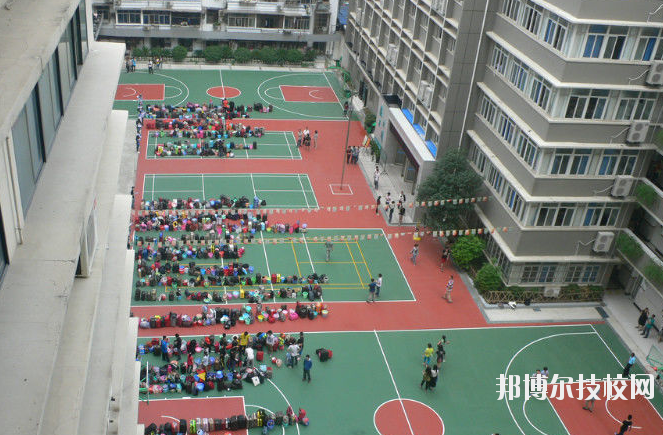 武漢第一商業(yè)學(xué)校2