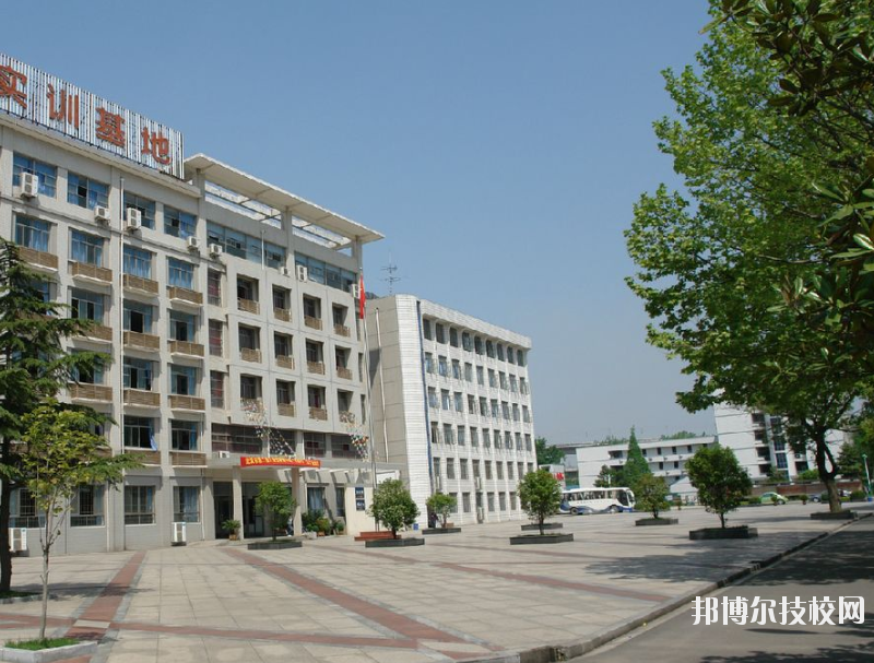 武漢第二輕工業(yè)學(xué)校