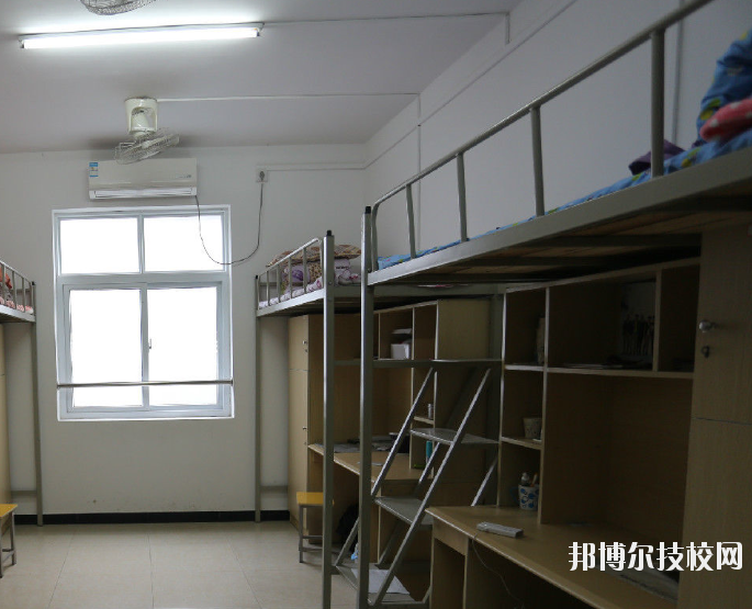武漢第二輕工業(yè)學(xué)校宿舍