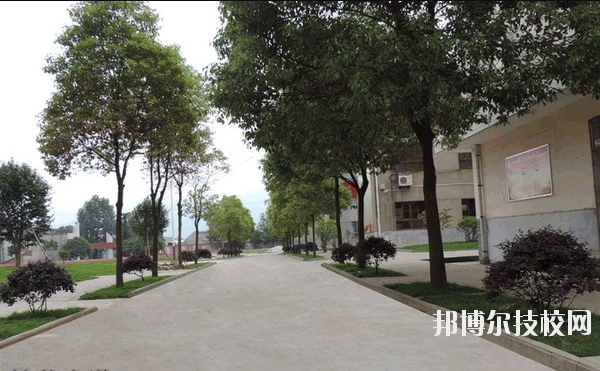 漢濱區(qū)新建中等職業(yè)技術(shù)學(xué)校地址在哪里
