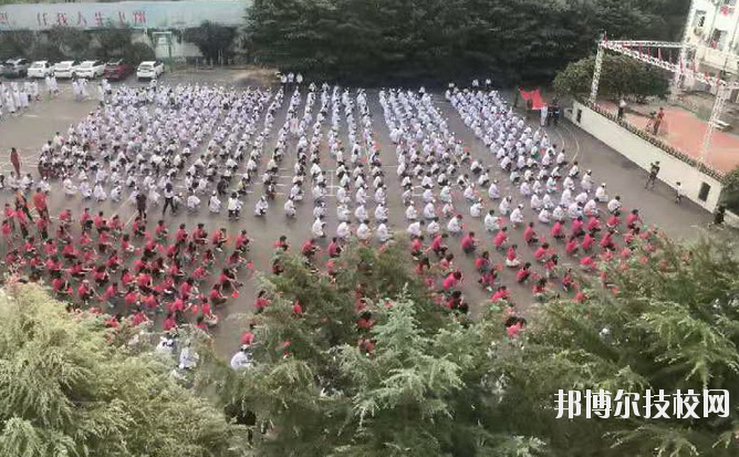 武漢長江職業(yè)中等專業(yè)學(xué)校5