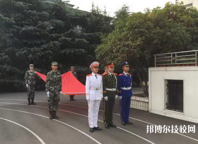 武漢長(zhǎng)江職業(yè)中等專(zhuān)業(yè)學(xué)校7
