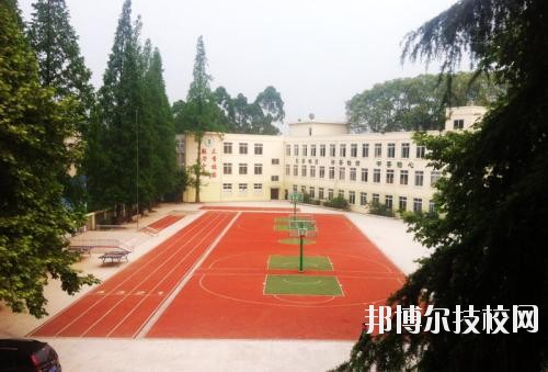 樂(lè)山醫(yī)藥科技學(xué)校高級(jí)技工學(xué)校2020年有哪些專業(yè)