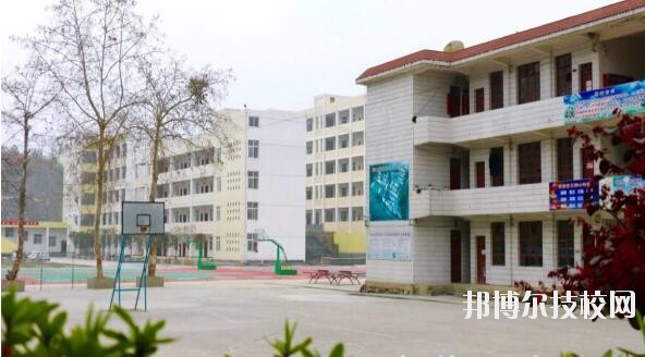 印江中等職業(yè)學(xué)校地址在哪里
