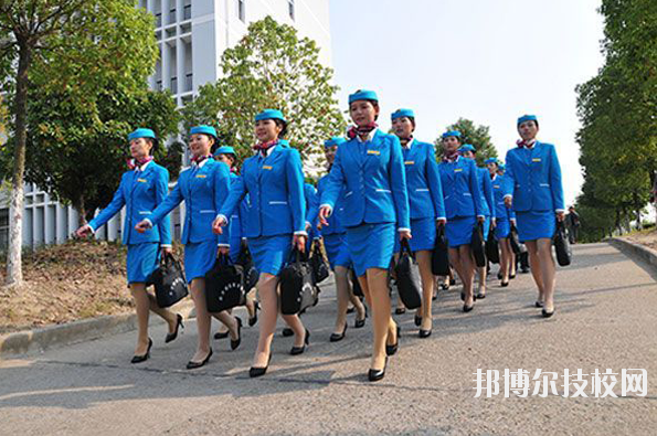 武漢市交通科技學(xué)校