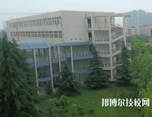 鄭州綠業(yè)信息中等專業(yè)學校2023年有哪些專業(yè)