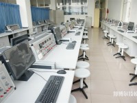 云南電子信息高級(jí)技工學(xué)校2020年招生聯(lián)系電話