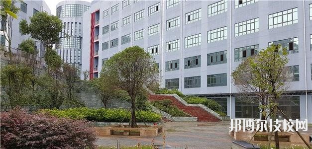 息烽中等職業(yè)學校2020年報名條件、招生要求、招生對象