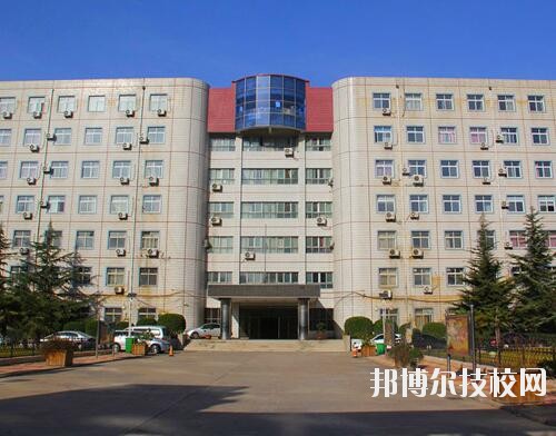 河南經(jīng)濟技術學校2023年報名條件、招生要求、招生對象