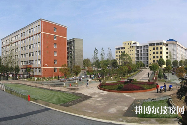 武漢第一輕工業(yè)學(xué)校3